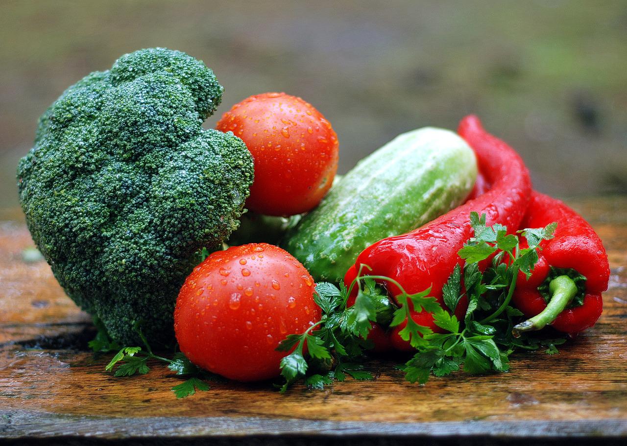 Diferents tipus de verdures fresques | Pixabay
