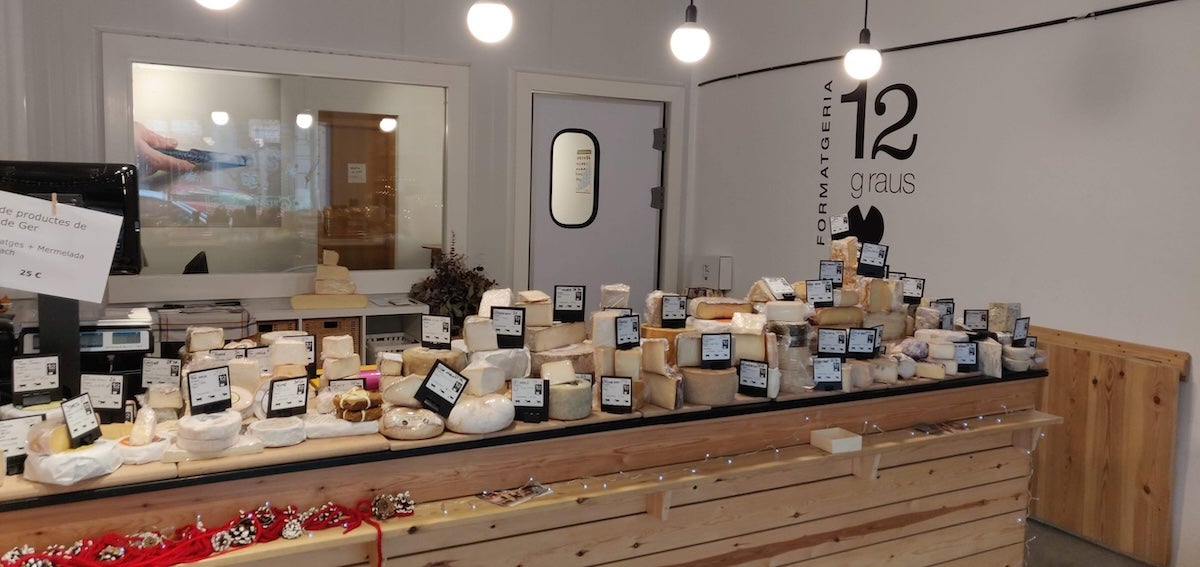 Interior de la botiga 12 Graus | dotzegraus.com