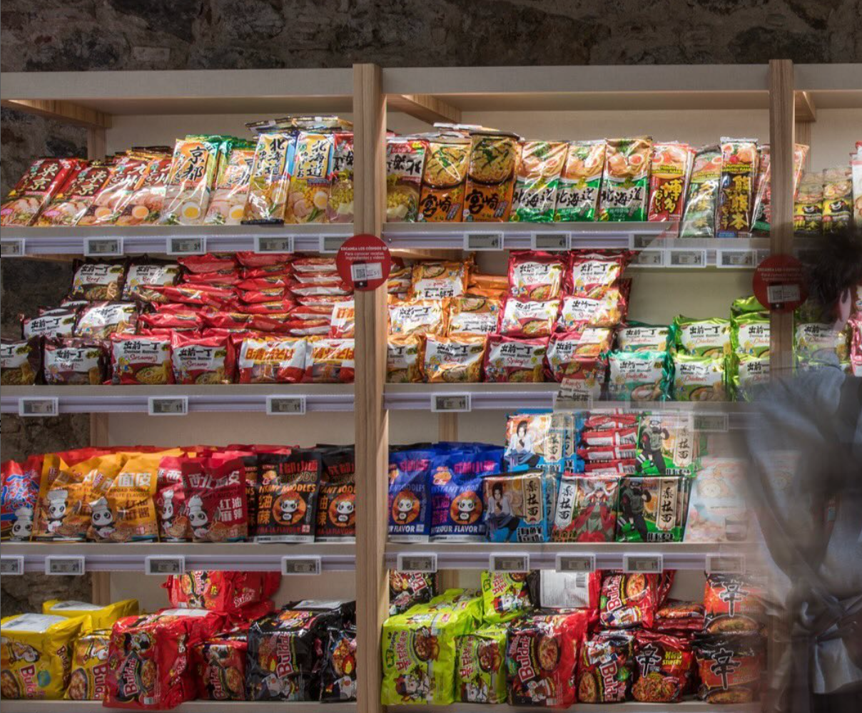 Interior d'una botiga d'Asian Origins | Instagram @asianorigins