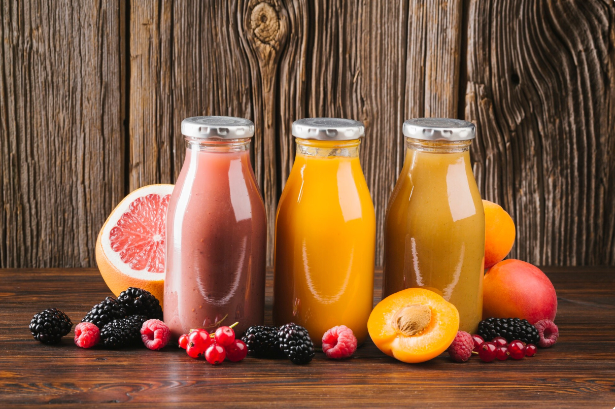 Diferents smoothies | Freepik