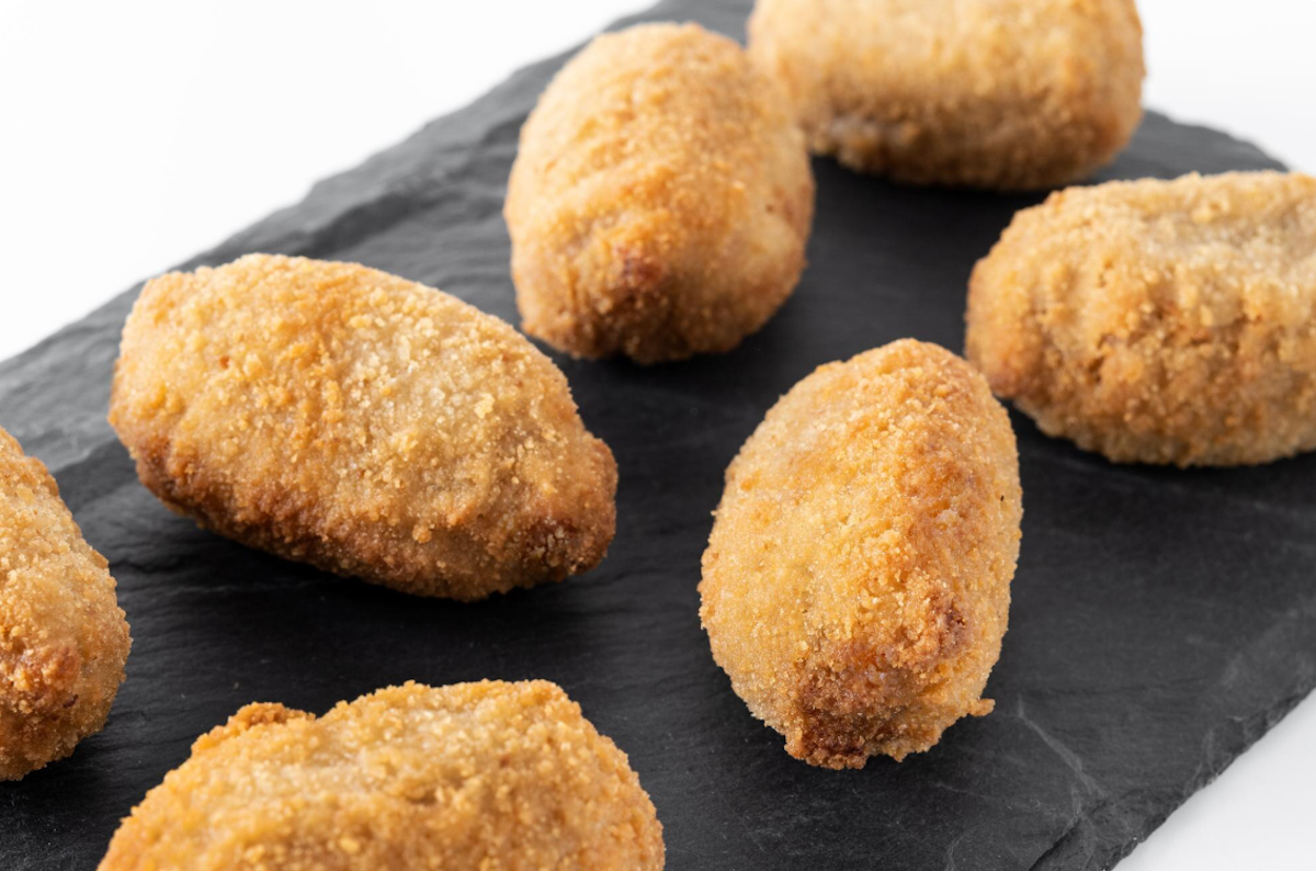Croquetes de peix | Freepik