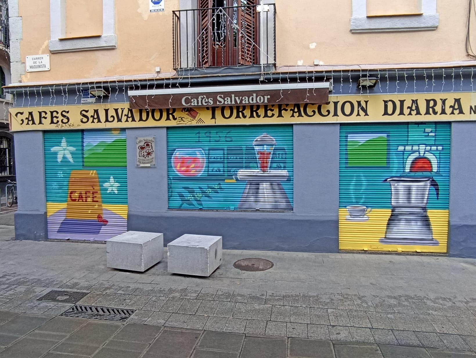 Exterior de Cafès Salvador | Facebook Cafès Salvador