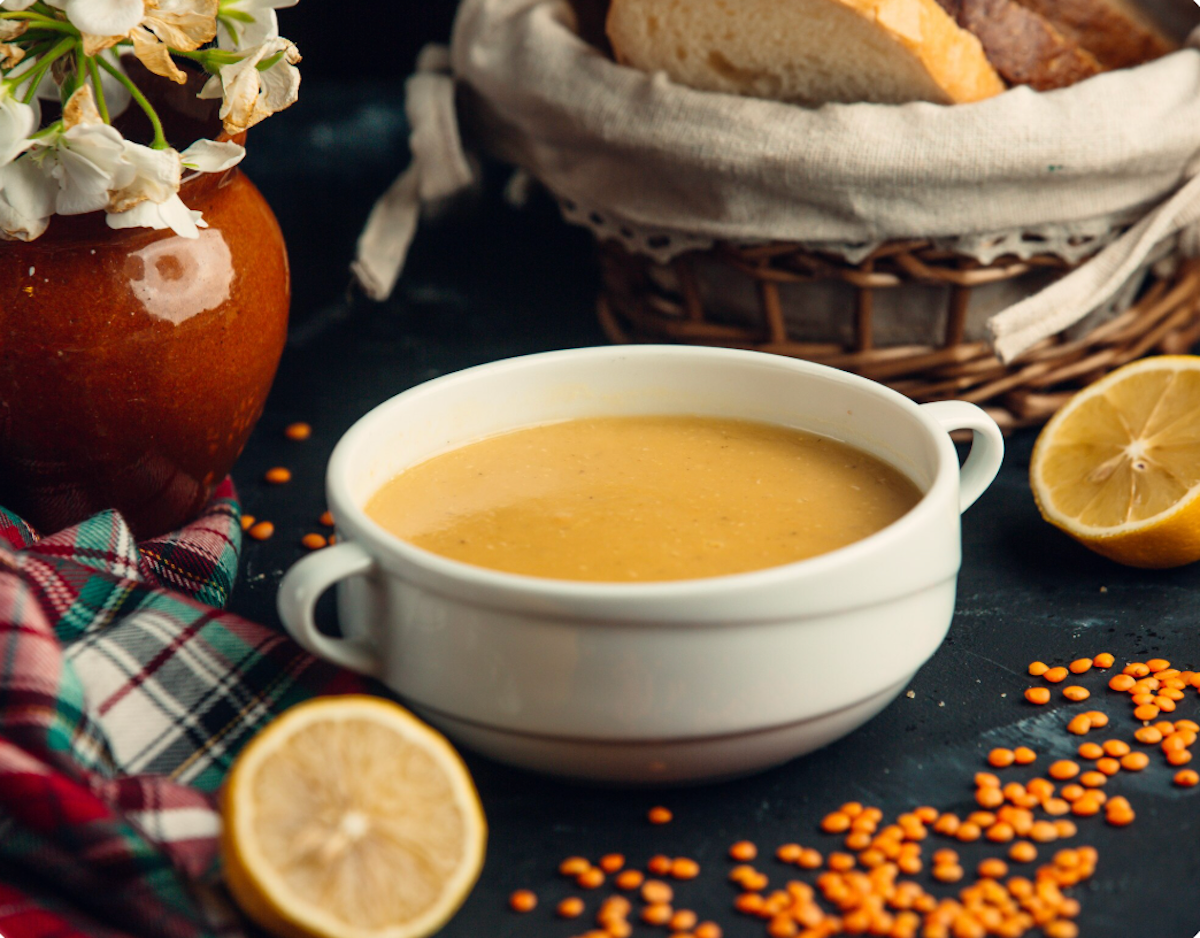 Brou d'ossos | Freepik