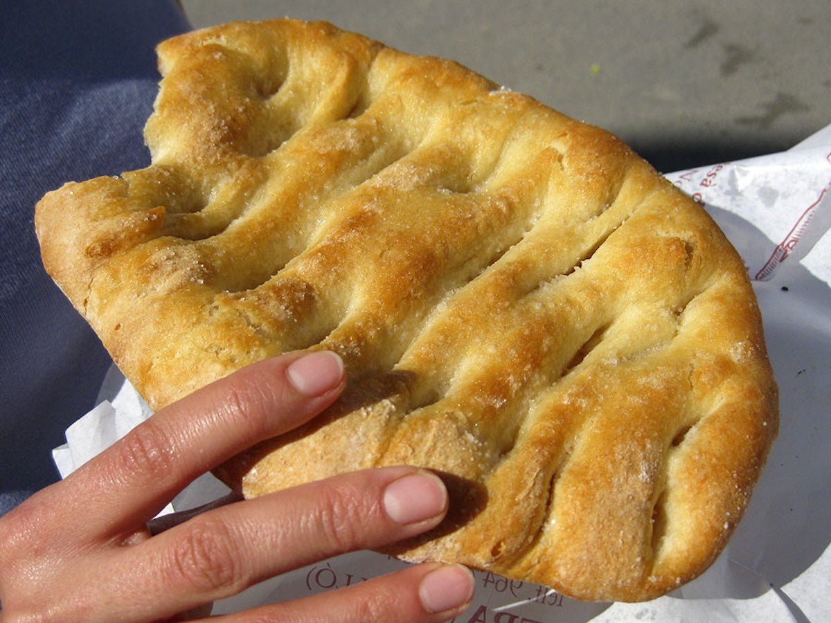 Una coca semblant a la coca de Cervera | Viquipèdia