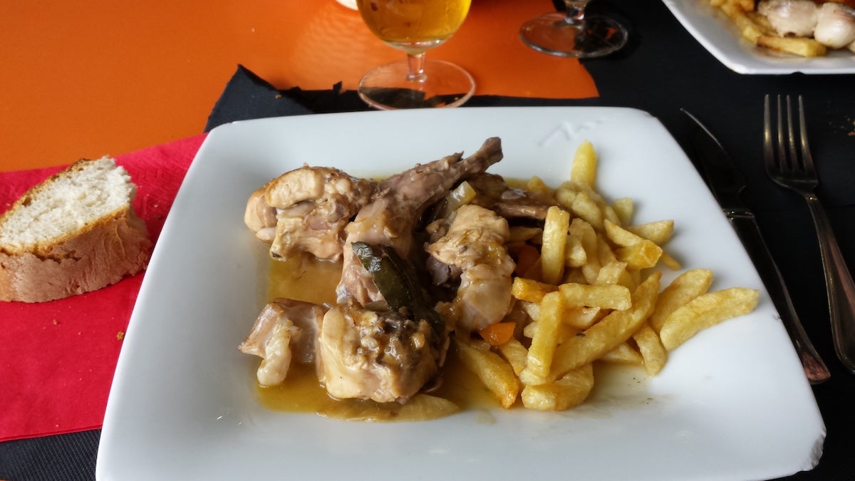 Conill amb alls | Viquipèdia