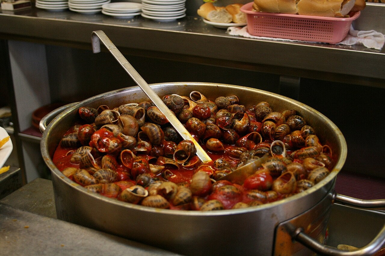 Caragols amb tomàquet | Viquipèdia